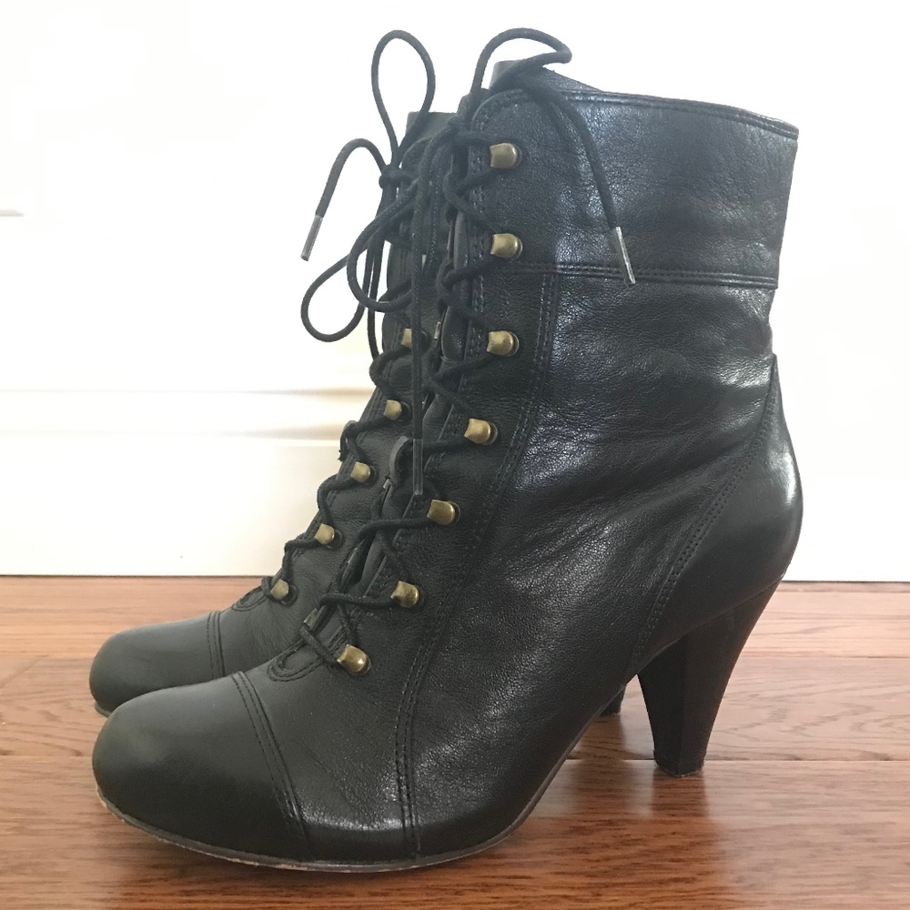 Indigo by Clarks Black Leather Lace-up Boot